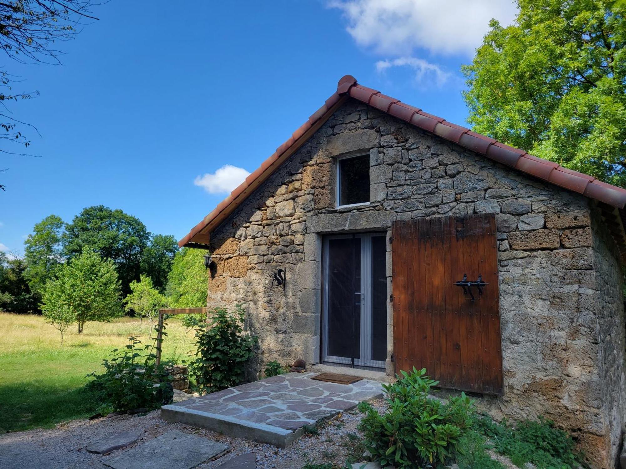 Maison Des Biches Saint-Jean-et-Saint-Paul Exteriör bild